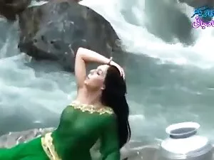 ज़ीना दिल हिंदी में  ...
