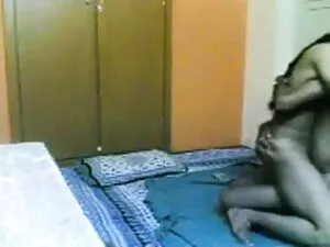 महिला सेक्सी एचडी मू ...