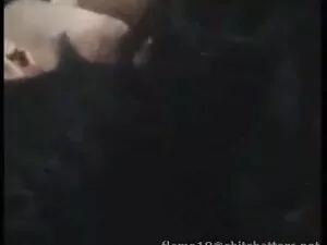 टपकती हुई हिंदी में  ...