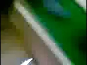हॉर्नी रेडहेड राइन अ ...