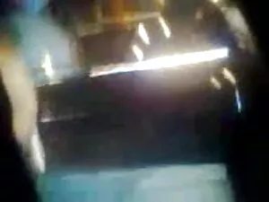 प्यारा किशोर डबल Foo ...
