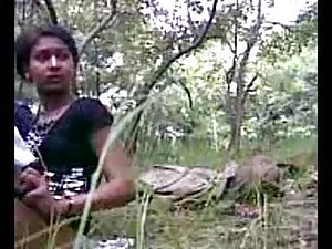 परिपक्व आबनूस युवा स ...