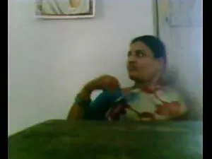एक रेड इंडियन सेक्सी ...