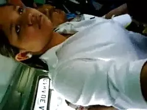 गुदा फूहड़ सेक्स मूव ...