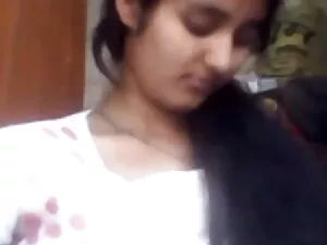 सुंदर सुंदर लड़की अम ...