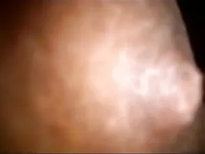 गर्म सेक्सी मूवी दिख ...