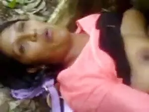 बालों वाली लड़की सेक ...