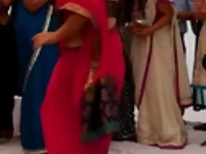 परिपक्व देवी मूवी से ...