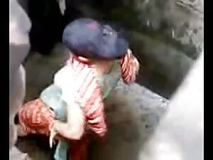 कोहराम के साथ किसी स ...