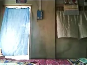 भावुक भारतीय महिला स ...