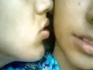 पत्नी को हिंदी में स ...