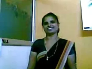 गर्म सेक्सी मूवी फिल ...
