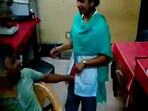 संचिका युवा Shione ए ...